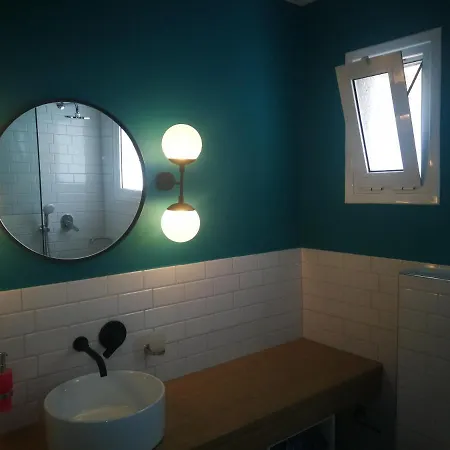 Kouros Hill Aparthotel