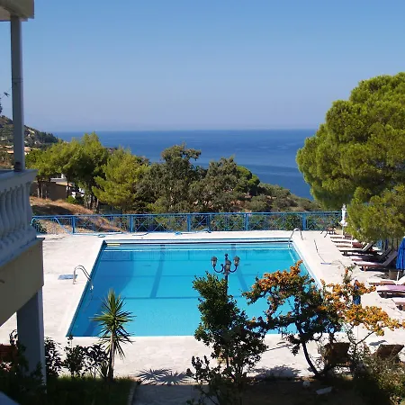 Aparthotel Kouros Hill Xirokastellon