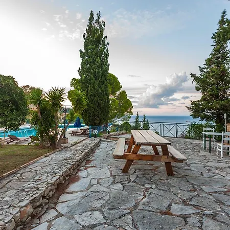 Kouros Hill Xirokastellon