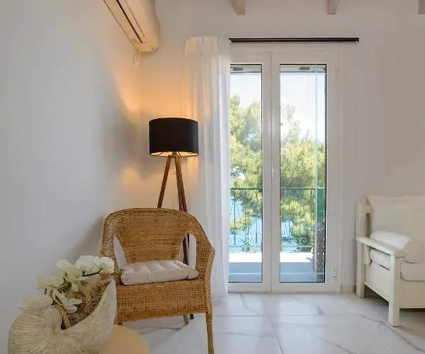 Kouros Hill Aparthotel *