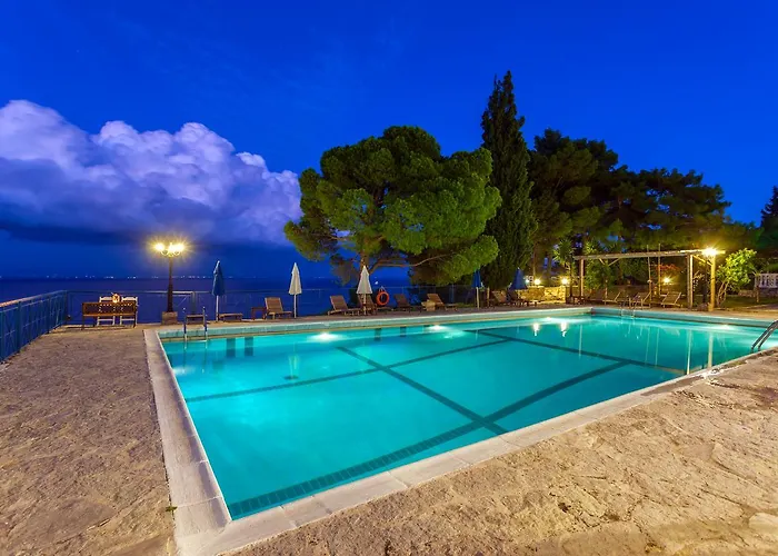 Kouros Hill * Xirokástellon