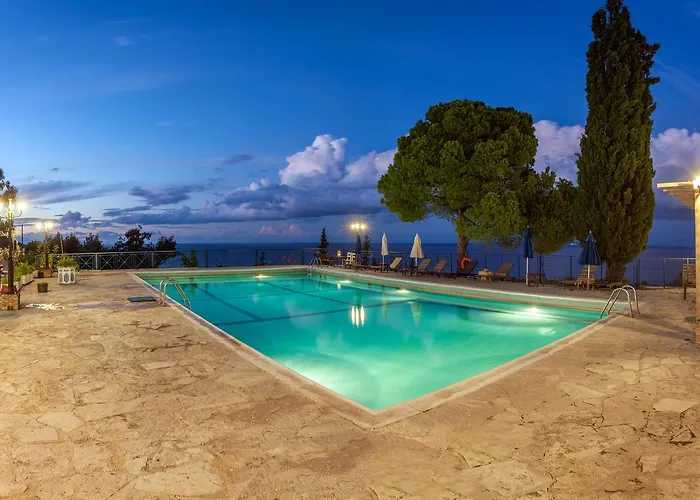 Kouros Hill Aparthotel