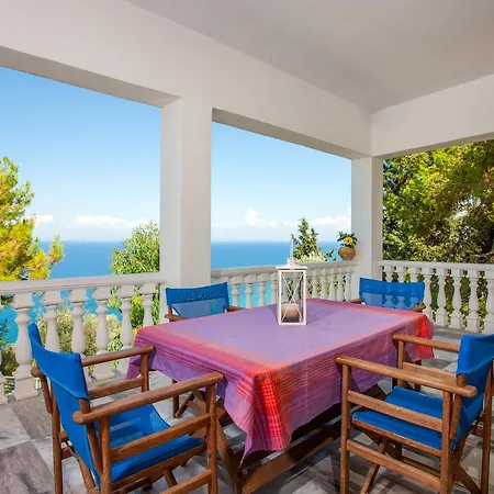 Apart-hotel Kouros Hill