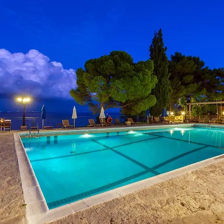 Kouros Hill * Xirokástellon