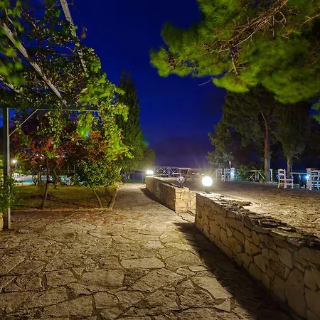 Kouros Hill *