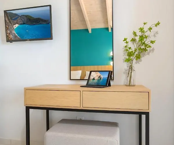 Kouros Hill Hotel apartamentowy *