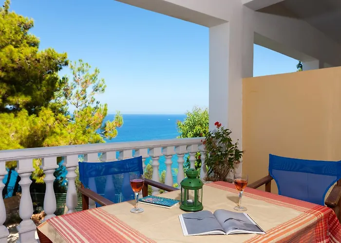 Kouros Hill Lejlighedshotel *