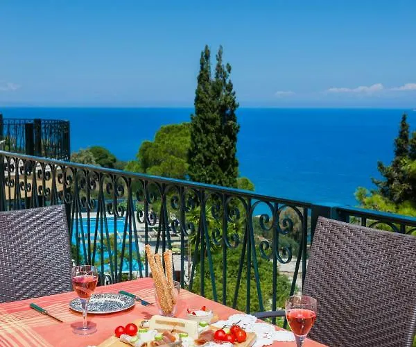 Kouros Hill Hotel apartamentowy *